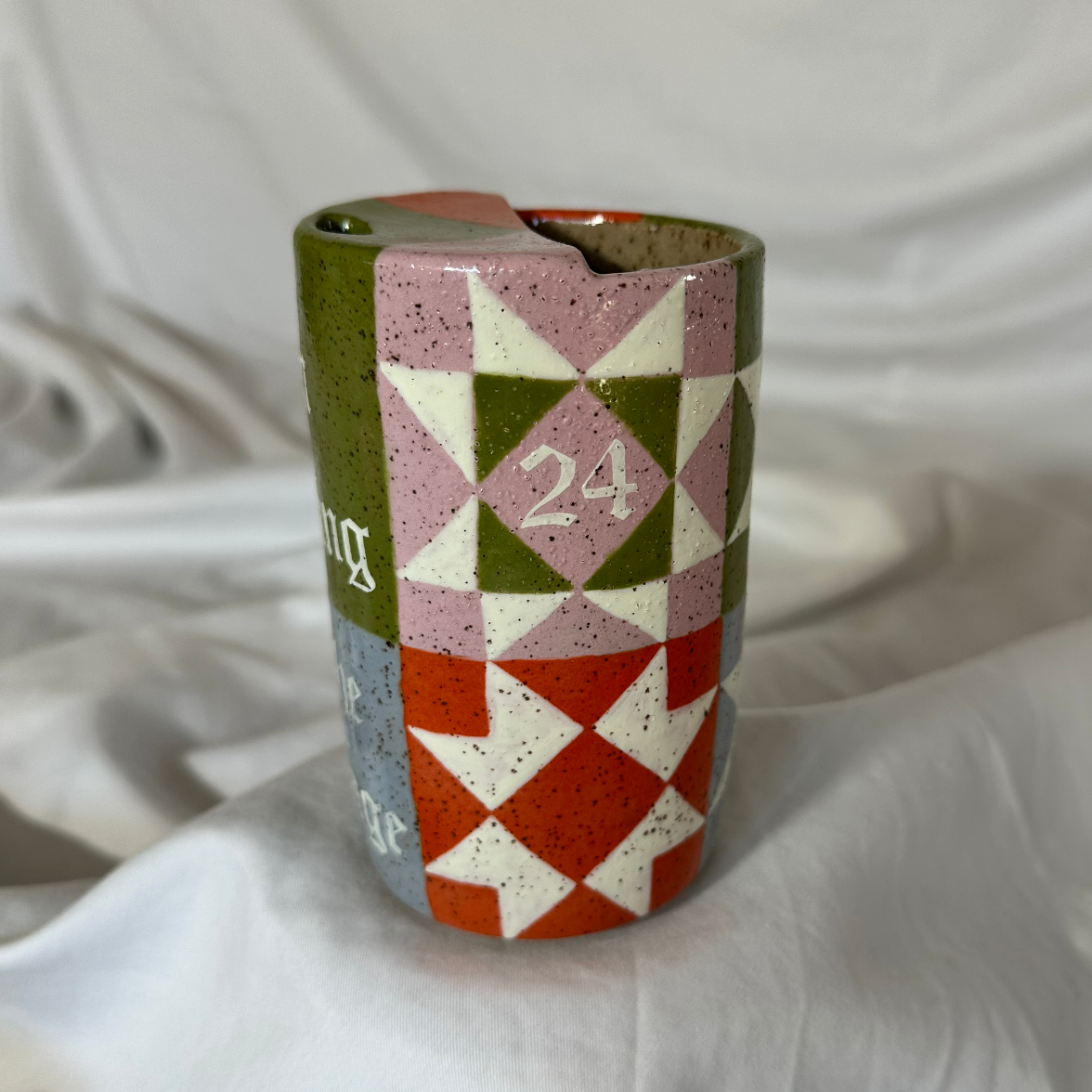 Quilted I'm Coming to the Cottage Travel Cup