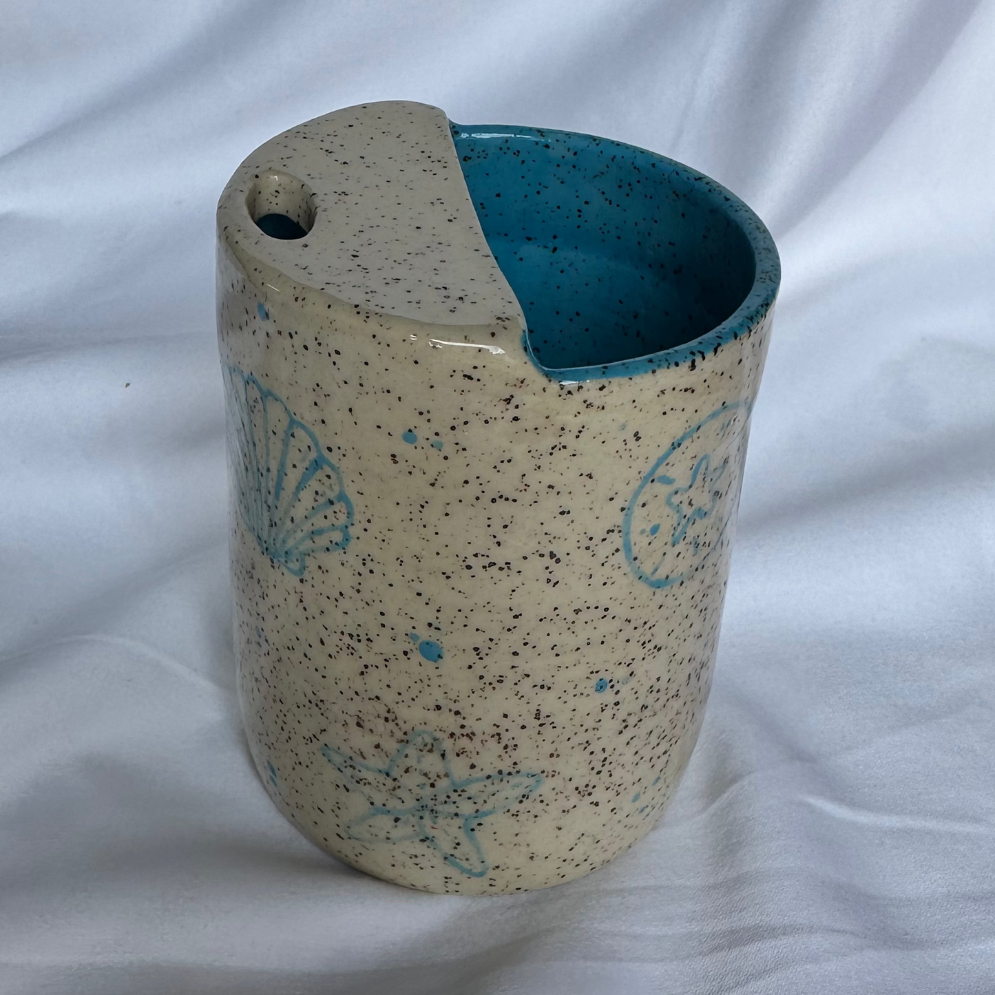 Seashell Drawings Travel Cup